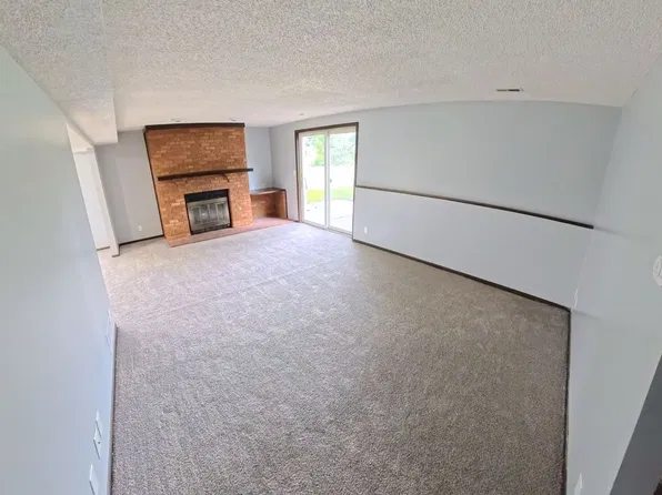 3806 Sweetbriar Ln, Lincoln, NE 68516