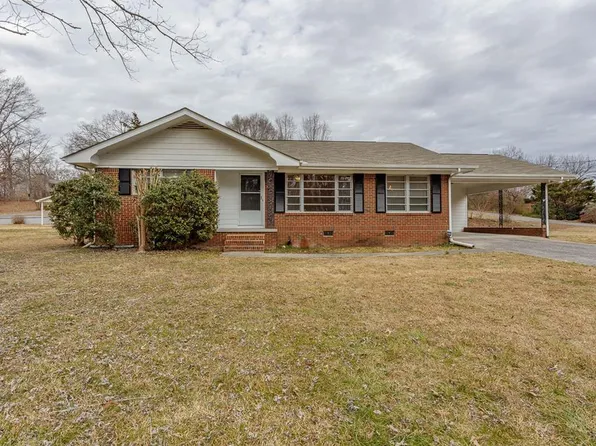 114 Pleasant Hill Dr, Dalton, GA 30721