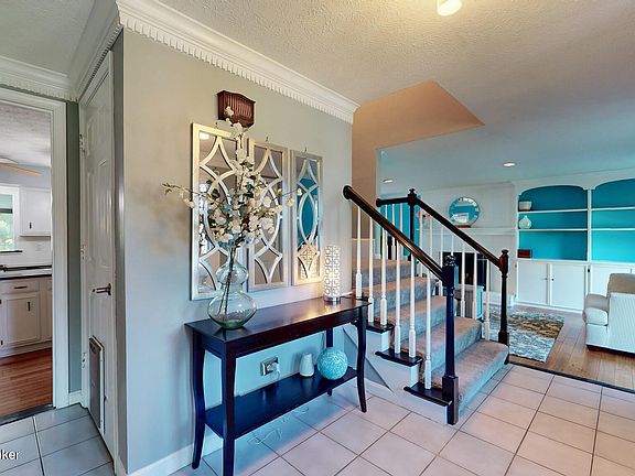 2nd image of 12106 Edenwood Dr