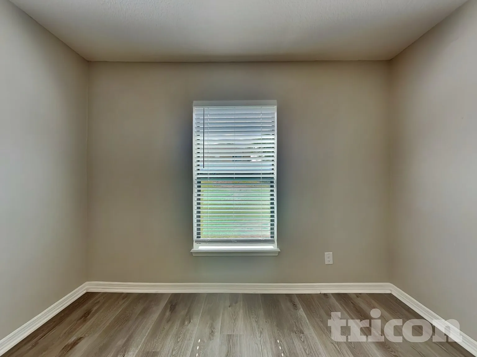 1608 Fitzgerald Drive Dundee FL — Photo 4