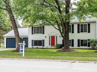 11549 Creek Side Ln, Carmel, IN 46033