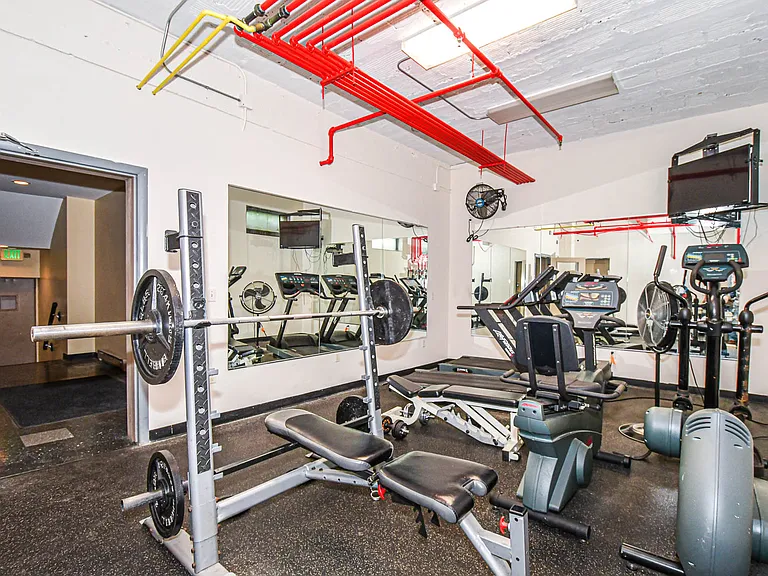 321 Belt Ave #201 — Photo 40