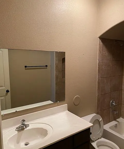 14305 Pancho Gonzalez Ct #A — Photo 8