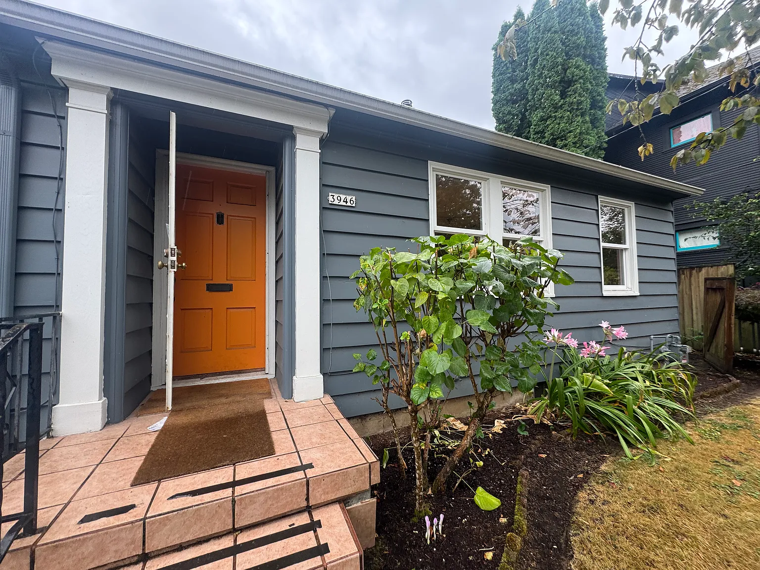 2 bed, 1000 sqft, $2,800 — Photo 1