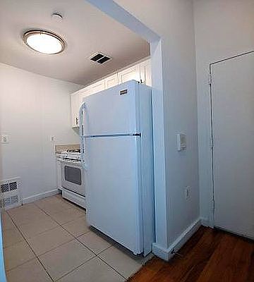 3rd image of 132 W 112th St APT 2H