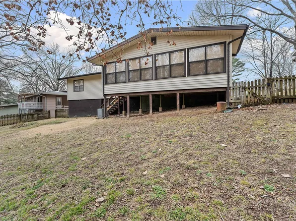 17 Evesham Ln, Bella Vista, AR 72714