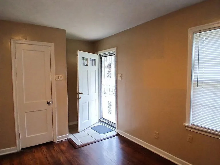 3043 Coleman Ave — Photo 3