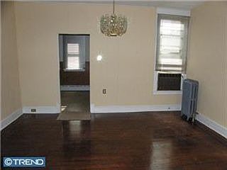 2nd image of 5421 Sylvester St