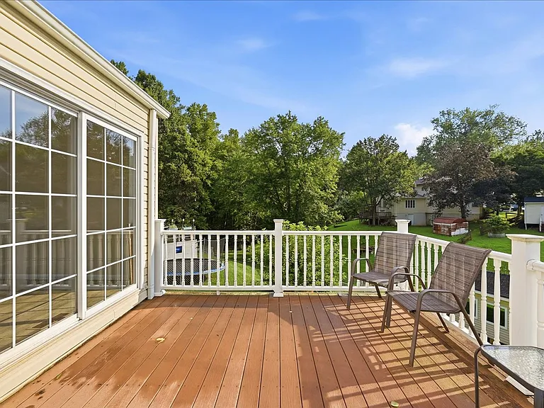 5481 Saddler Ln — Photo 23
