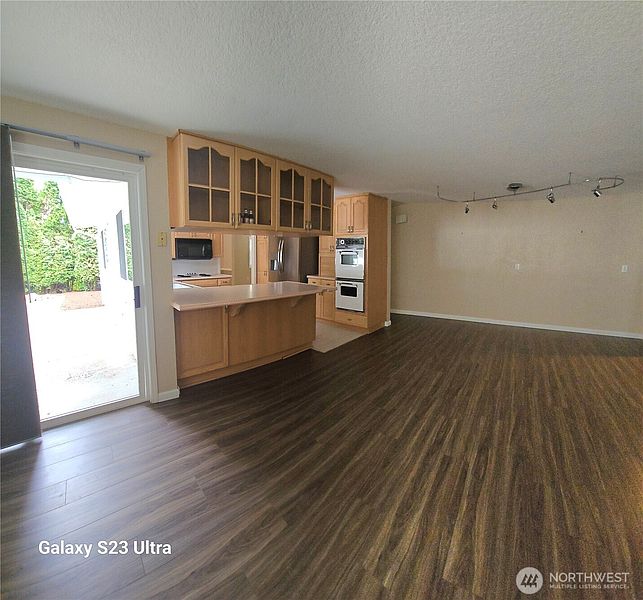 4th image of 3925 SW 317 th Street