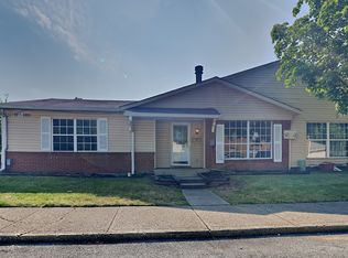6909 Wildwood Ct, Indianapolis, IN 46268