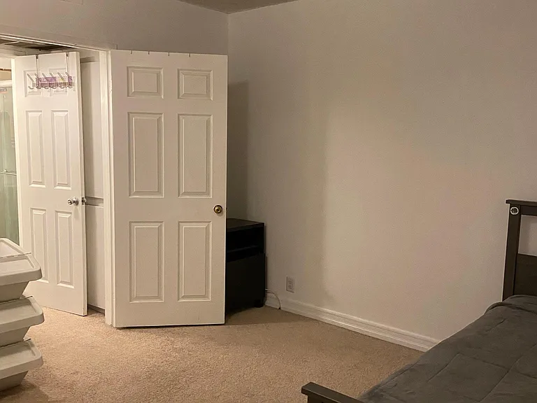 315 N Louise St #202 — Photo 7
