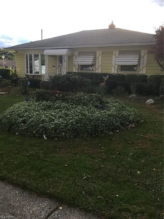4132 Eastwood Ln photo 1