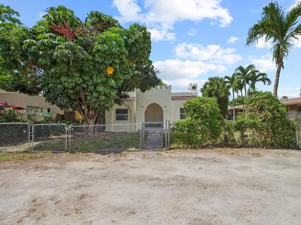 1210 Sesame St #1210, Opa Locka, FL 33054