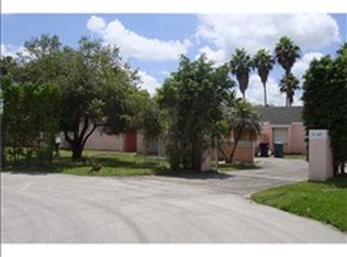 15360 SW 154th Ter, Miami, FL 33187