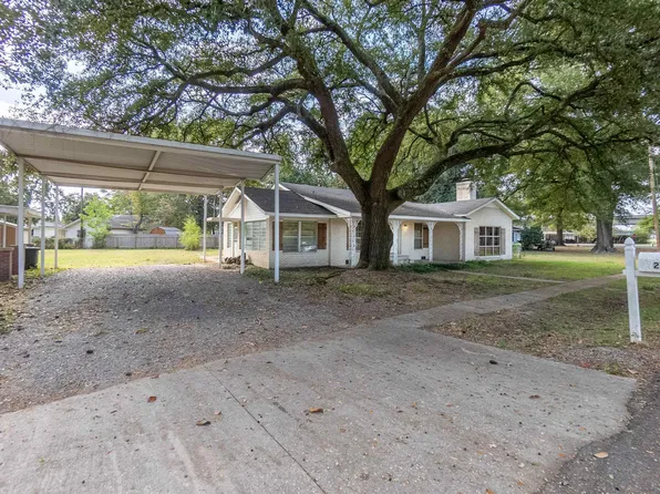 202 Gilford Ave, Sterlington, LA 71280