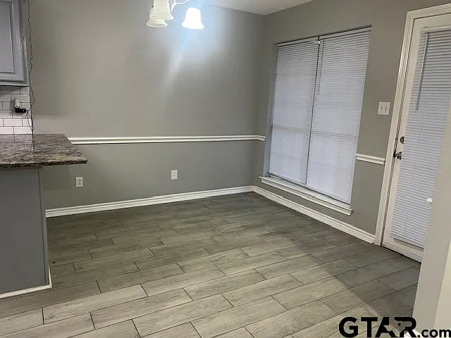 1615 Timber View Dr — Photo 9