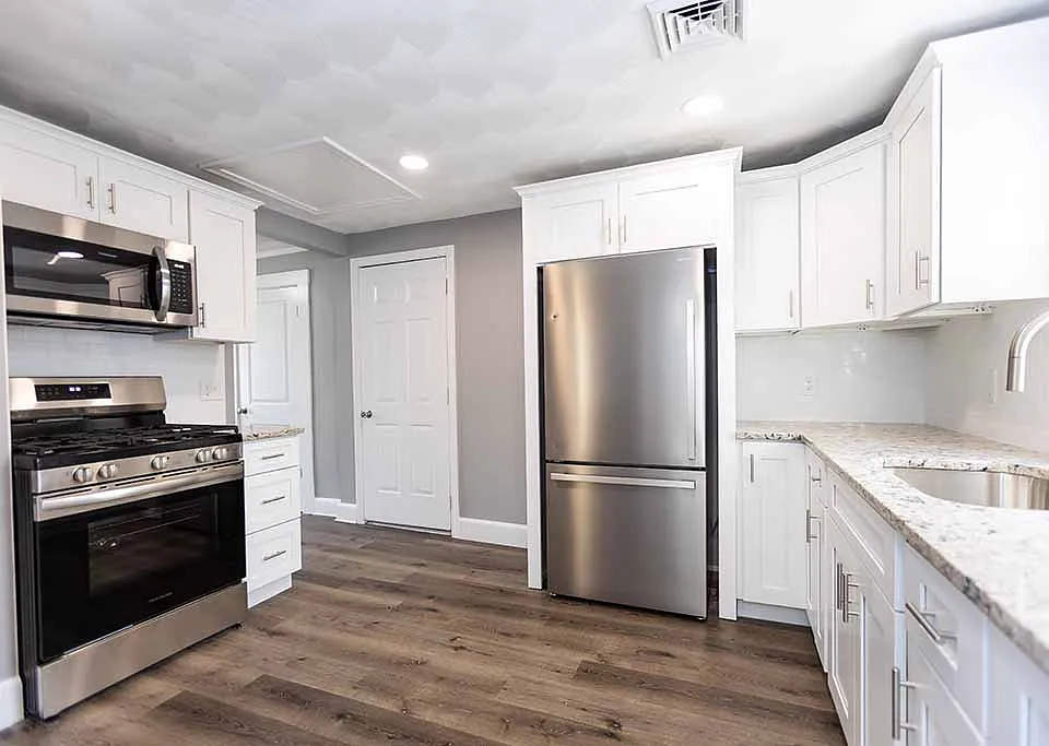 141 Stanton Ave #2