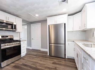 149 Stanton Ave #2, Riverside, RI 02915