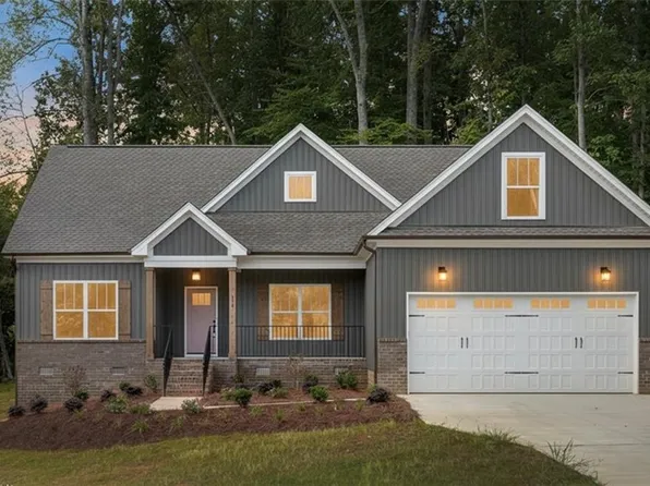 376 Wild Fern Ln, Reidsville, NC 27320