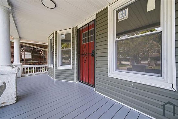 1st image of 12828 Woodside Ave