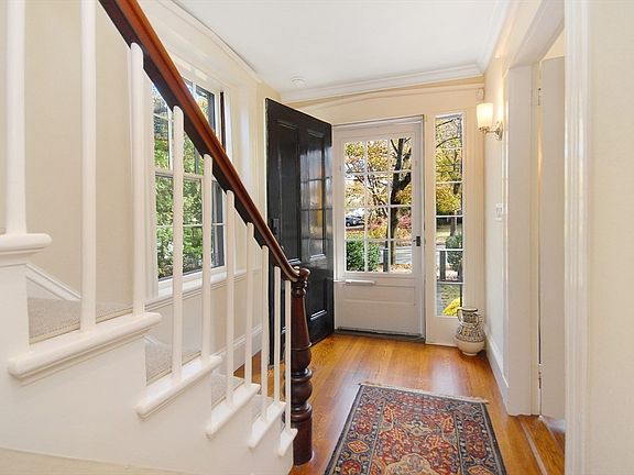 3rd image of 46 Sudbury Rd