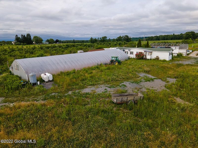 2nd image of 359 CEMETERY Road