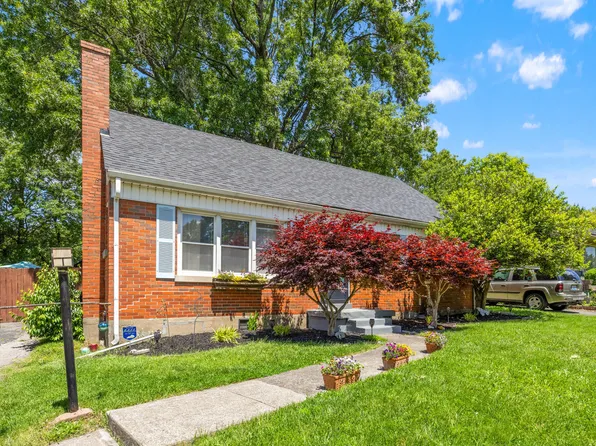 129 Saint James Dr, Lexington, KY 40502