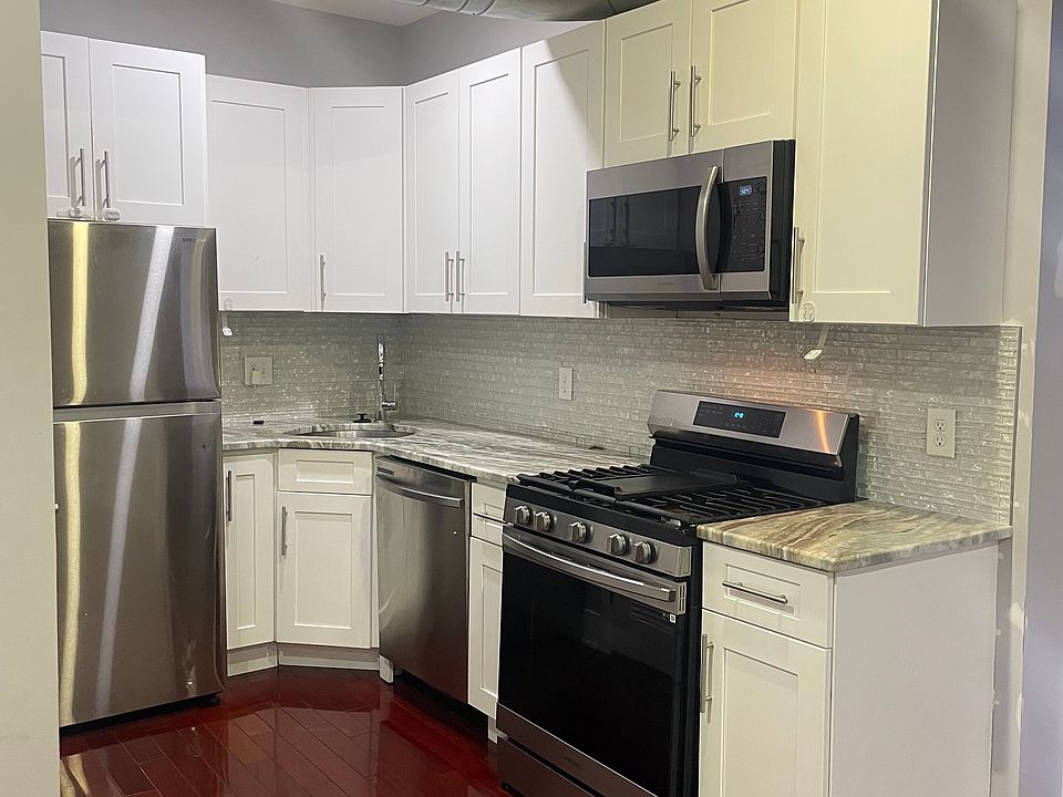 1st image of 929 Marlborough St #5