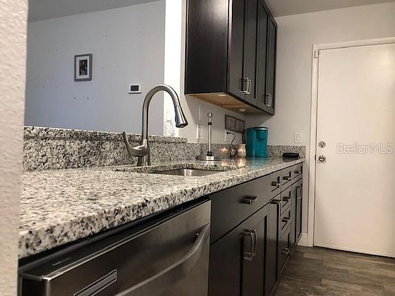 5th image of 1618 Sienna Ct