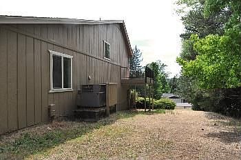 4th image of 17821 Lake Forest Dr