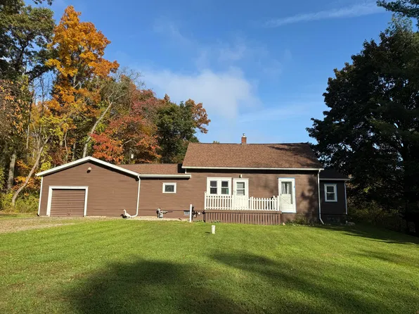 28705 C Dr N, Albion, MI 49224