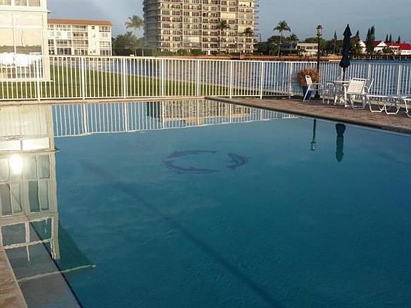 5th image of 410 Wilma Cir APT 308