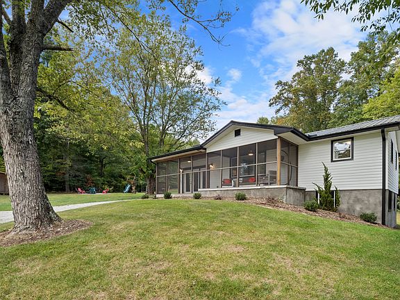 2nd image of 251 John Maxwell Dr