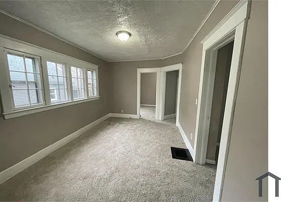 239 Ann St NE #1 — Photo 3