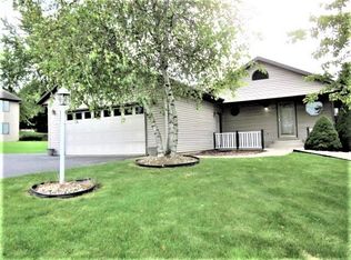 175 Lake Summerset Rd, Davis, IL 61019