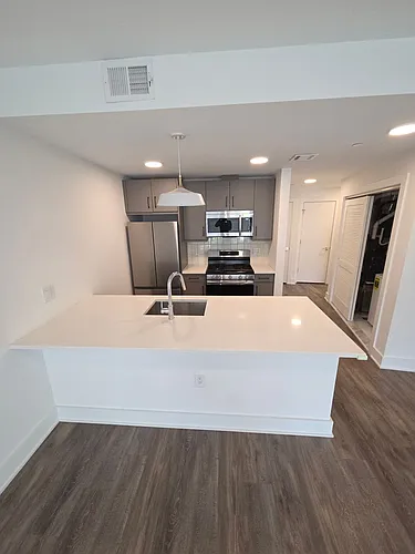 Floor plan 603