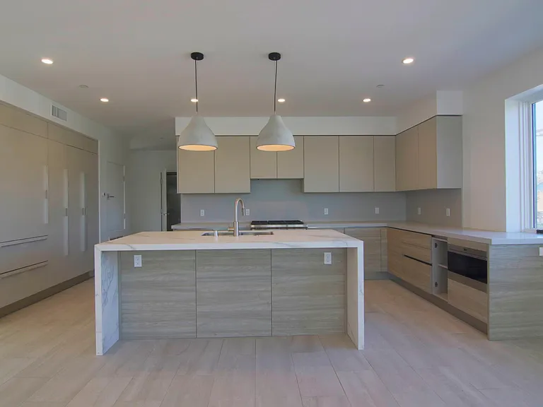 1014 5th St #2A — Photo 11