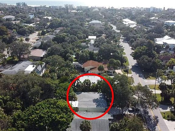 4th image of 5249 Avenida Del Mare