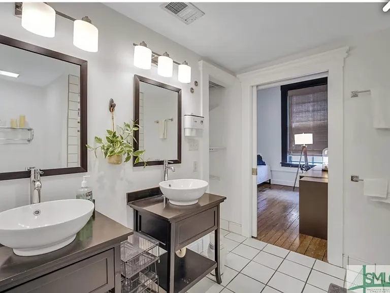 101 Barnard St #300 — Photo 25