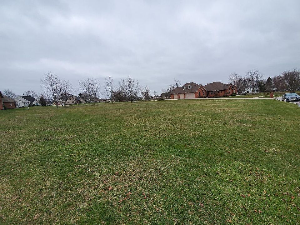 1st image of 163 Cedarbrook Dr #8