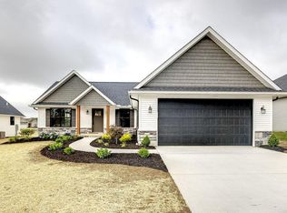 551 Cannondale Ave, Johnstown, OH