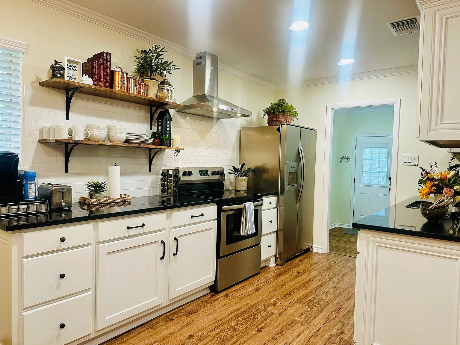 Lazy Oak Dr, Schertz — Photo 4