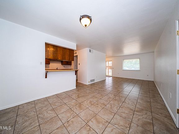 5th image of 10820 Aquamarine St