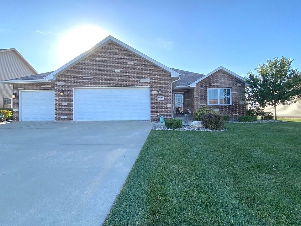 1st image of 2175 Prairie Chase Dr