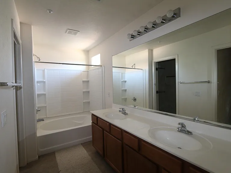 2890 S Rock St — Photo 5