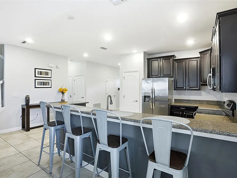 9039 Shadow Mountain St — Photo 16