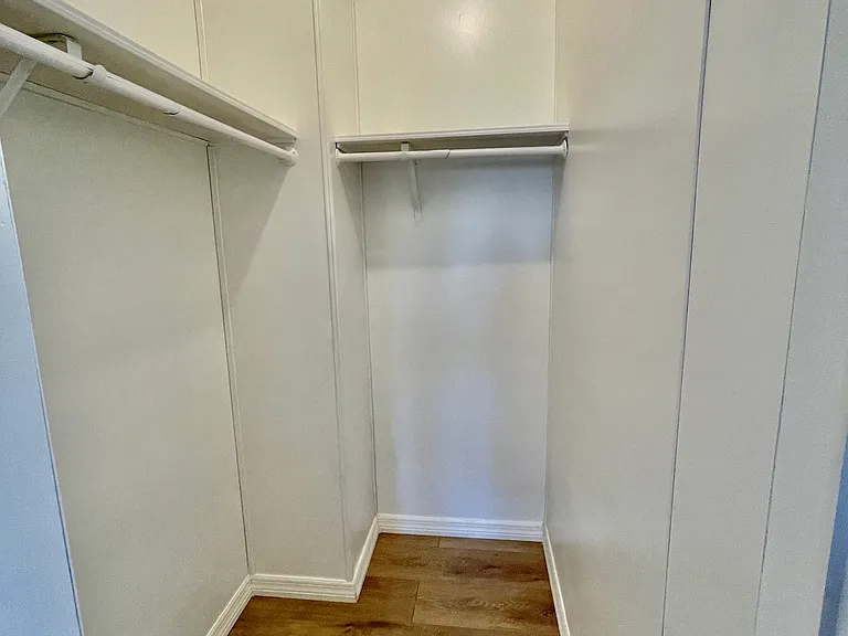 100 Hampton Rd #39 — Photo 11