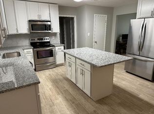 1268 Holliday Dr, Gulf Breeze, FL 32563