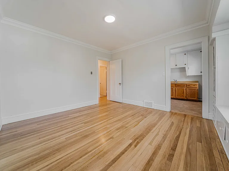 16800 Delaware Ave #2 — Photo 7